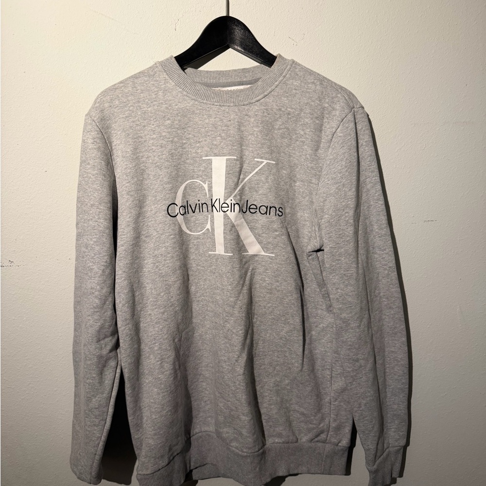 Calvin Klein Jeans Light Gray Crewneck Sweater